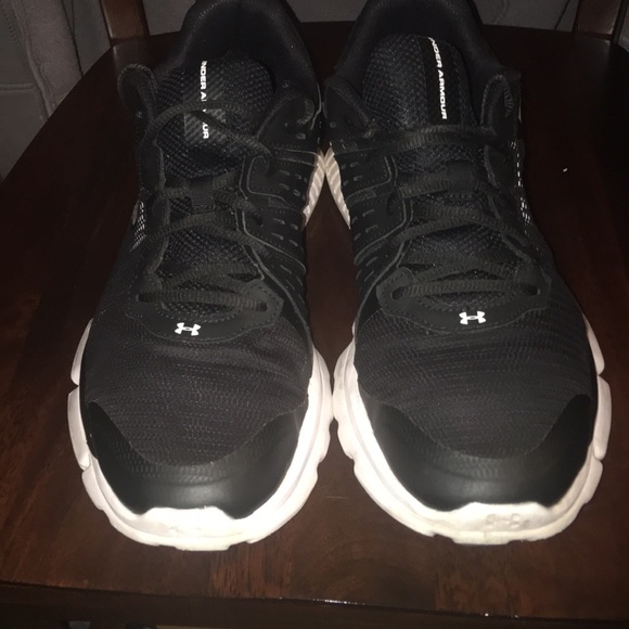 UNDER ARMOUR MEN’S SNEAKERS